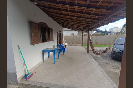 Casa para alugar com 70m², 2 quartos e 7 vagas Casa para alugar com 70m², 2 quartos e 7 vagasFACHADA