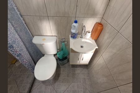 Casa para alugar com 70m², 2 quartos e 7 vagas Casa para alugar com 70m², 2 quartos e 7 vagasBANHEIRO 1