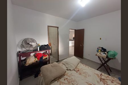 Casa para alugar com 70m², 2 quartos e 7 vagas Casa para alugar com 70m², 2 quartos e 7 vagasQUARTO 1