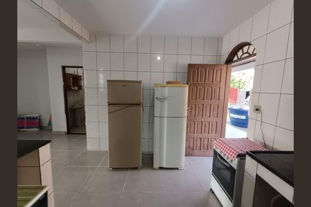 COZINHA de casa para alugar com 2 quartos, 70m² em Cidade Beira Mar, Rio das Ostras