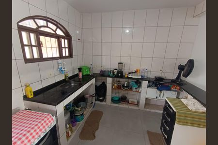 COZINHA de casa para alugar com 2 quartos, 70m² em Cidade Beira Mar, Rio das Ostras