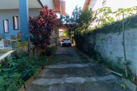 Garagem de casa à venda com 5 quartos, 215m² em Itaipu, Niterói