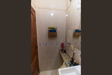 Lavabo de casa à venda com 5 quartos, 215m² em Itaipu, Niterói