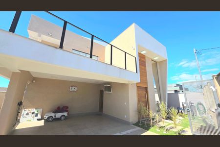 Casa de Condomínio à venda com 3 quartos, 250m² em Residencial Parque dos Buritis, Lagoa Santa