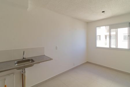 Apartamento para alugar com 1 quarto, 25m² em Parque Industrial Tomas Edson, São Paulo