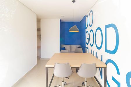 Apartamento para alugar com 1 quarto, 25m² em Parque Industrial Tomas Edson, São Paulo