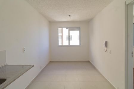 Apartamento para alugar com 1 quarto, 25m² em Parque Industrial Tomas Edson, São Paulo