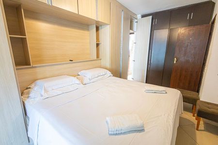 Casa para alugar com 700m², 7 quartos e 8 vagasquarto  / 2 suite