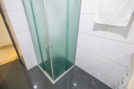 Casa para alugar com 700m², 7 quartos e 8 vagasbanheiro