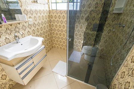 Casa para alugar com 700m², 7 quartos e 8 vagassuite