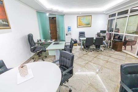 sala de casa para alugar com 7 quartos, 700m² em São Luiz, Belo Horizonte
