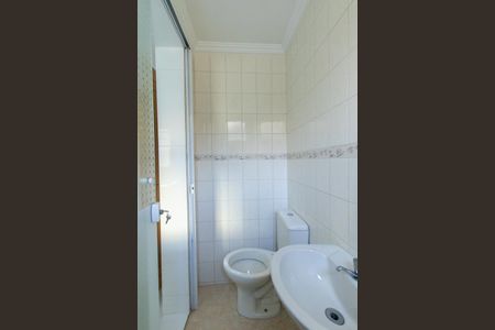 Apartamento à venda com 190m², 3 quartos e 2 vagas Apartamento à venda com 190m², 3 quartos e 2 vagasBanheiro de Serviço