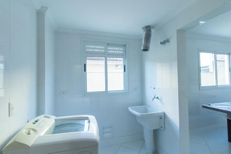 Apartamento à venda com 190m², 3 quartos e 2 vagas Apartamento à venda com 190m², 3 quartos e 2 vagasÁrea de Serviço