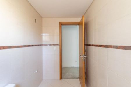 Apartamento à venda com 190m², 3 quartos e 2 vagas Apartamento à venda com 190m², 3 quartos e 2 vagasBanheiro da Suite