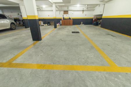 Apartamento à venda com 190m², 3 quartos e 2 vagas Apartamento à venda com 190m², 3 quartos e 2 vagasGaragem