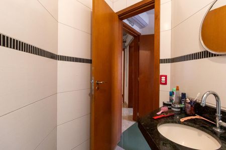 Casa à venda com 223m², 3 quartos e 4 vagas Casa à venda com 223m², 3 quartos e 4 vagasBanheiro da Suíte