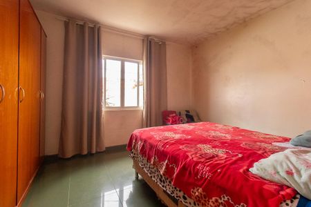 Casa à venda com 223m², 3 quartos e 4 vagas Casa à venda com 223m², 3 quartos e 4 vagasQuarto 3 - Suíte