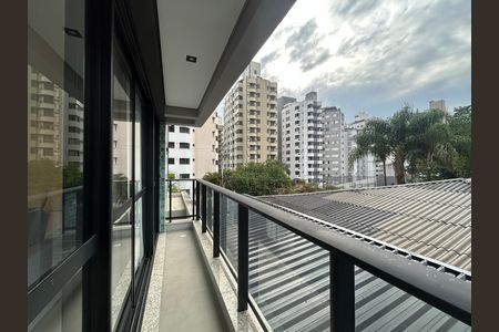 Varanda de kitnet/studio para alugar com 1 quarto, 40m² em Agronômica, Florianópolis