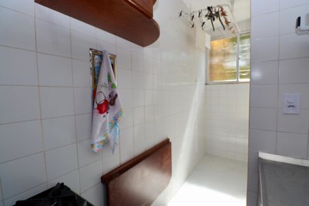Área de Serviço de apartamento para alugar com 2 quartos, 53m² em Imbuí, Salvador