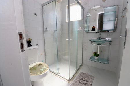 Apartamento para alugar com 53m², 2 quartos e 1 vaga Apartamento para alugar com 53m², 2 quartos e 1 vagaBanheiro