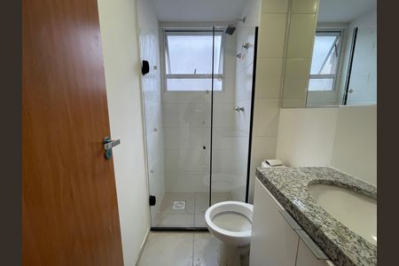 Banheiro de apartamento à venda com 2 quartos, 42m² em Jardim Arpoador, São Paulo