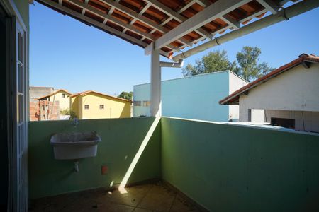 Casa para alugar com 70m², 2 quartos e sem vaga Casa para alugar com 70m², 2 quartos e sem vagaÁrea de Serviço