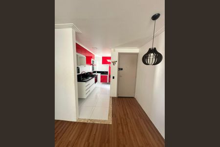 Cozinha de apartamento para alugar com 2 quartos, 39m² em Nova Brasília, Salvador