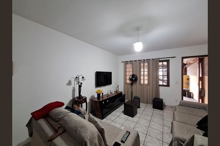 Sala de casa para alugar com 2 quartos, 125m² em Jardim Peri, São Paulo