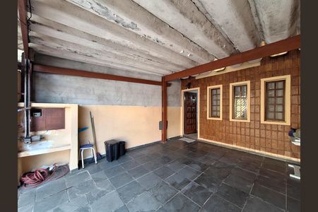 Casa para alugar com 125m², 2 quartos e 2 vagas Casa para alugar com 125m², 2 quartos e 2 vagasGaragem
