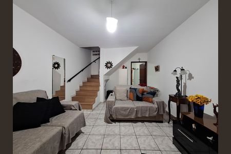 Sala de casa para alugar com 2 quartos, 125m² em Jardim Peri, São Paulo