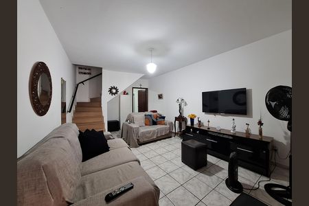 Sala de casa para alugar com 2 quartos, 125m² em Jardim Peri, São Paulo