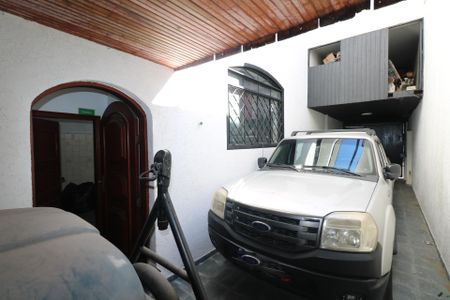 Garagem de casa à venda com 4 quartos, 450m² em Conceição, Diadema