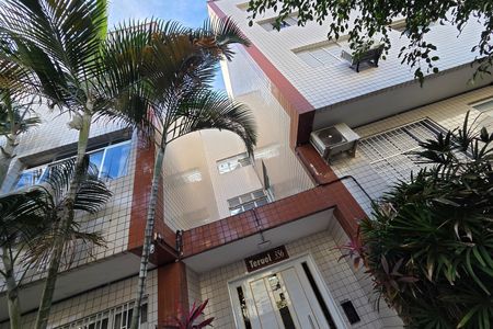 Apartamento para alugar com 68m², 1 quarto e 1 vaga Apartamento para alugar com 68m², 1 quarto e 1 vagaFachada