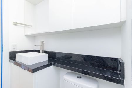 Apartamento para alugar com 40m², 2 quartos e sem vaga Apartamento para alugar com 40m², 2 quartos e sem vagaBanheiro