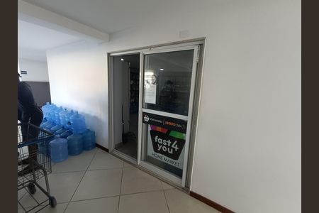 Apartamento para alugar com 98m², 2 quartos e 1 vaga Apartamento para alugar com 98m², 2 quartos e 1 vagaAREA COMUM SUPERMERCADO