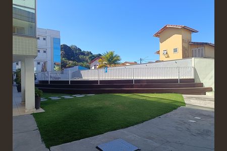 Apartamento para alugar com 98m², 2 quartos e 1 vaga Apartamento para alugar com 98m², 2 quartos e 1 vagaAREA COMUM PISCINA