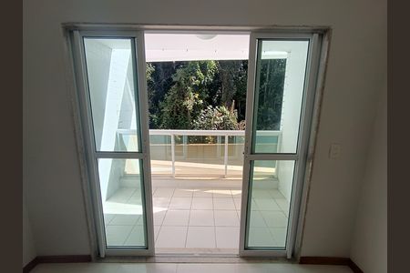 Apartamento para alugar com 98m², 2 quartos e 1 vaga Apartamento para alugar com 98m², 2 quartos e 1 vagaVARANDA DA SALA