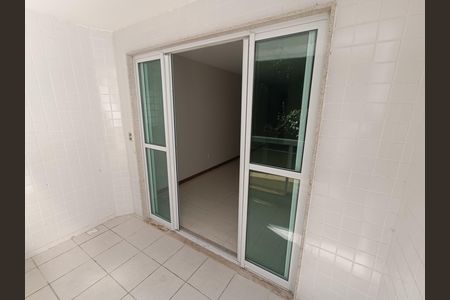 Apartamento para alugar com 98m², 2 quartos e 1 vaga Apartamento para alugar com 98m², 2 quartos e 1 vagaVARANDA DA SALA