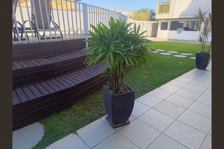 AREA COMUM PLANTAS de apartamento para alugar com 2 quartos, 98m² em Costazul, Rio das Ostras
