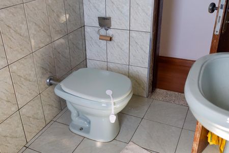 Casa para alugar com 115m², 2 quartos e 1 vaga Casa para alugar com 115m², 2 quartos e 1 vagaBanheiro