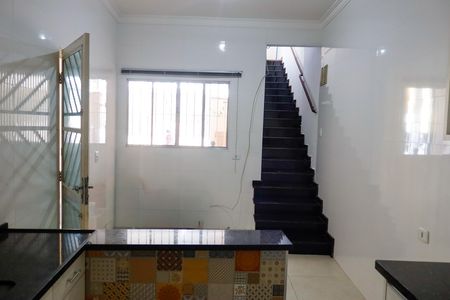 Casa para alugar com 115m², 2 quartos e 1 vaga Casa para alugar com 115m², 2 quartos e 1 vagaCozinha