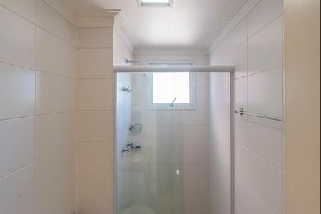 Apartamento à venda com 130m², 3 quartos e 3 vagasBanheiro do Quarto 2