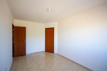 Sala de apartamento para alugar com 2 quartos, 68m² em Mutondo, São Gonçalo