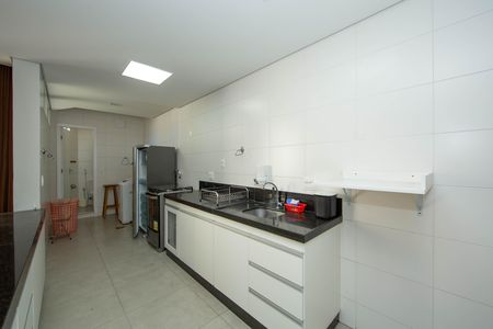 COZINHA de apartamento para alugar com 2 quartos, 60m² em Centro, Belo Horizonte