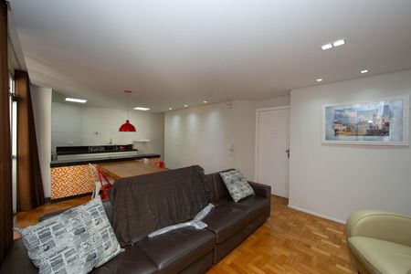 SALA de apartamento para alugar com 2 quartos, 60m² em Centro, Belo Horizonte