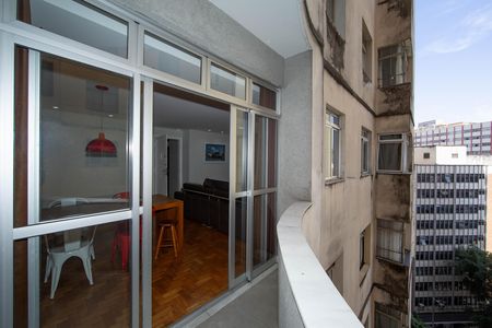 VARANDA de apartamento para alugar com 2 quartos, 60m² em Centro, Belo Horizonte