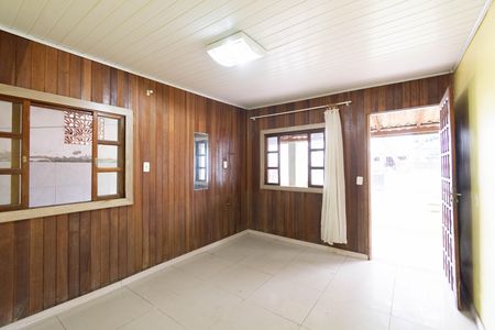 Casa à venda com 4 quartos, 150m² em Mathias Velho, Canoas