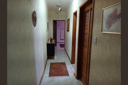 Casa à venda com 3 quartos, 168m² em Vila Carolina, São Paulo