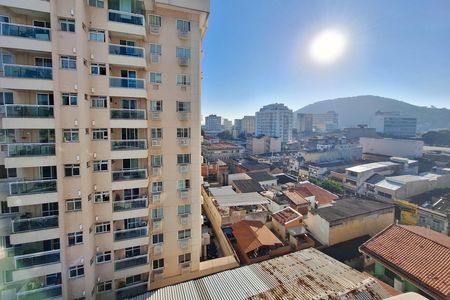 Quarto 1 de apartamento para alugar com 2 quartos, 68m² em Centro, Niterói