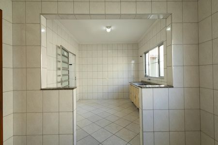 Casa para alugar com 250m², 4 quartos e 2 vagas